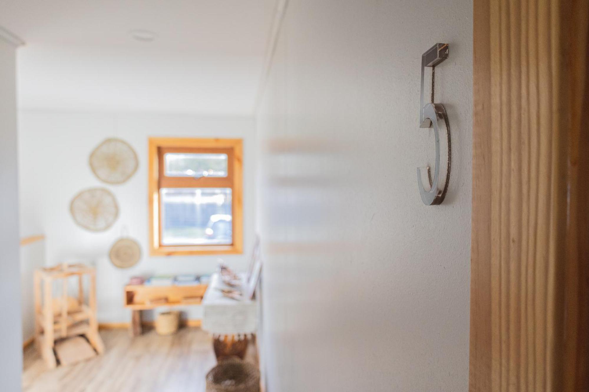Hotel Fiofio Spa Puerto Williams Eksteriør billede
