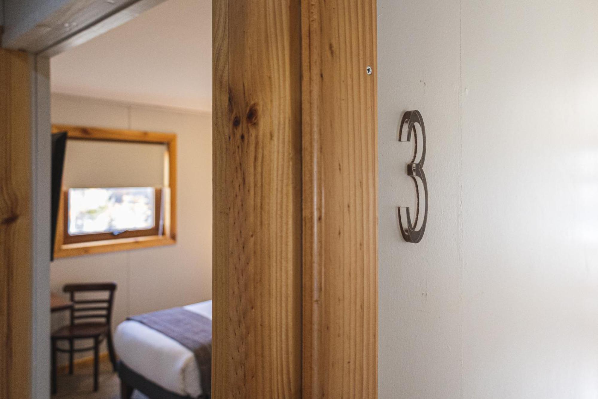 Hotel Fiofio Spa Puerto Williams Eksteriør billede